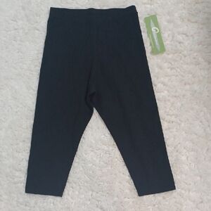 New One Step Ahead Black Leggings Capri Size M